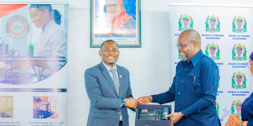 First slide [850x425]